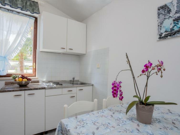 Apartments Folo Tar-Vabriga Exterior photo